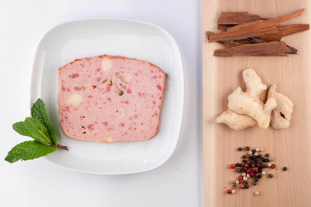 Quick Nem Chưa — Fermented Pork Rolls