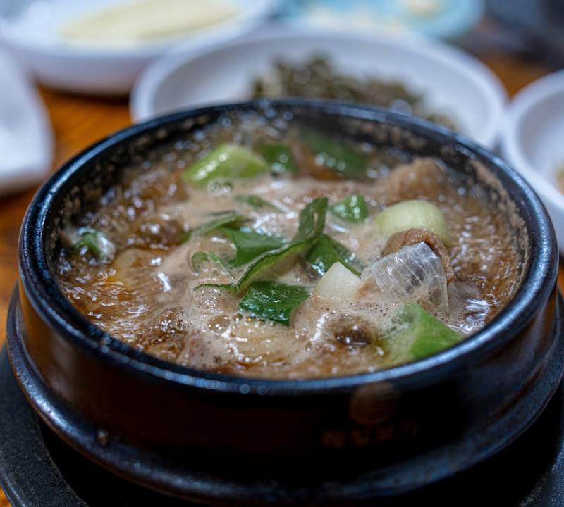 Quick Yukgaejang (Spicy Beef Soup)