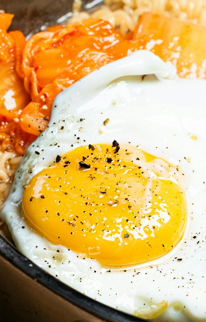 Ramyeon with Fried Egg & Kimchi