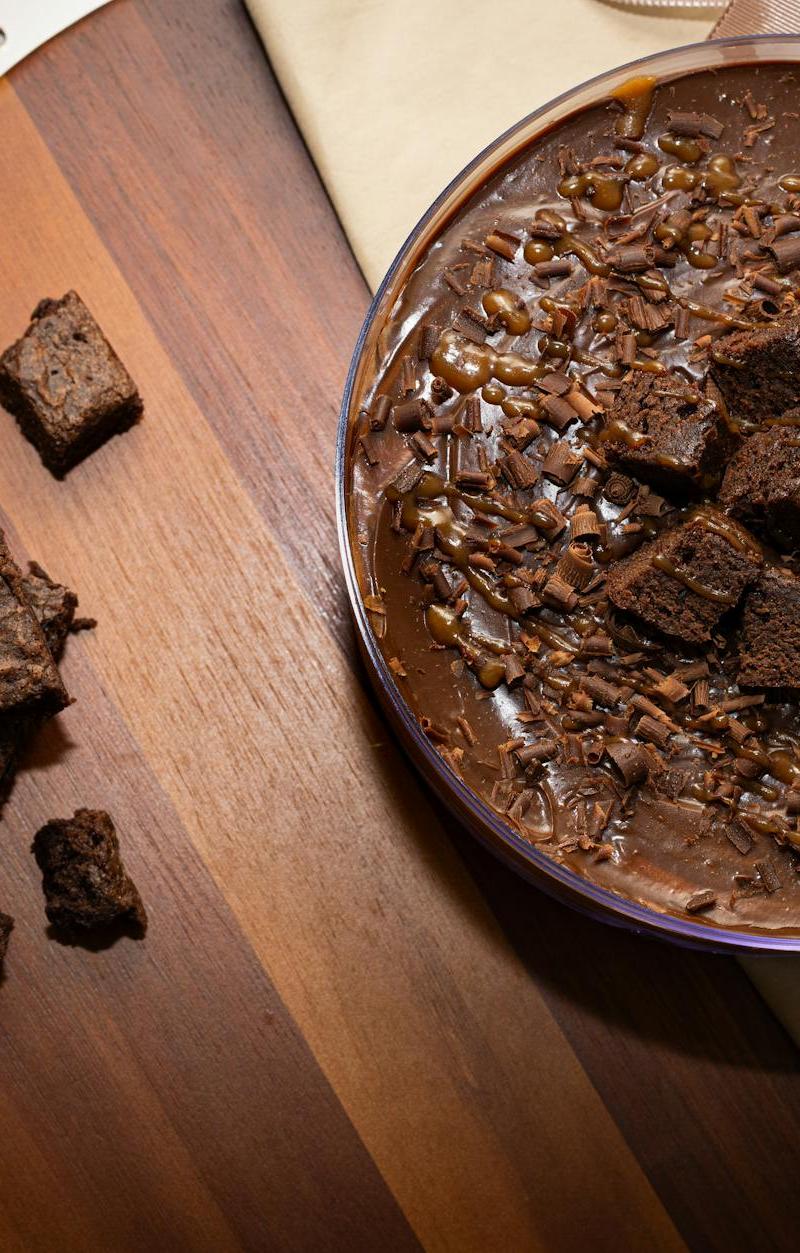 5-Min Salted Caramel Brownie Bites