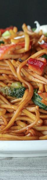 Sara Udon Crispy Noodles with Shrimp