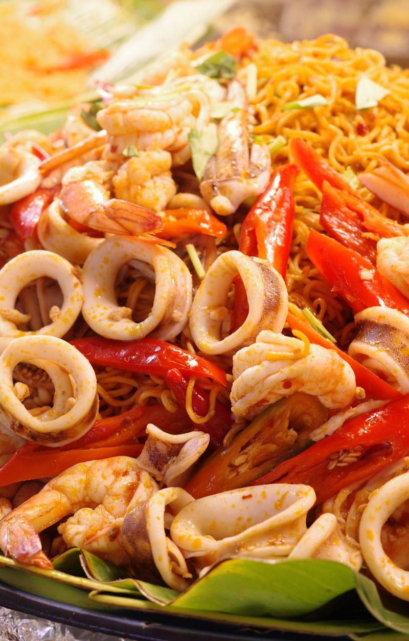 Sara Udon Crispy Noodles