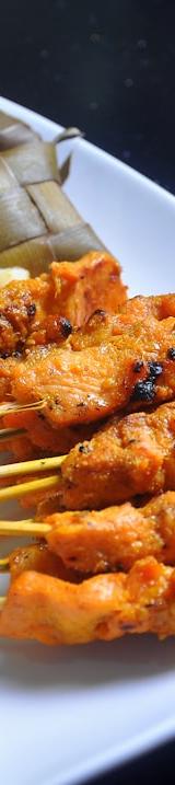 Satay Chicken with Peanut Sauce