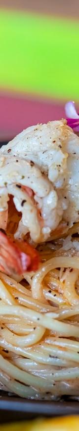 Seafood Spaghetti en Papillote with Fries
