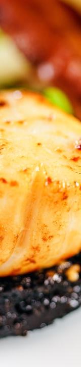 Seared Scallops with Crispy Bacon & Greens