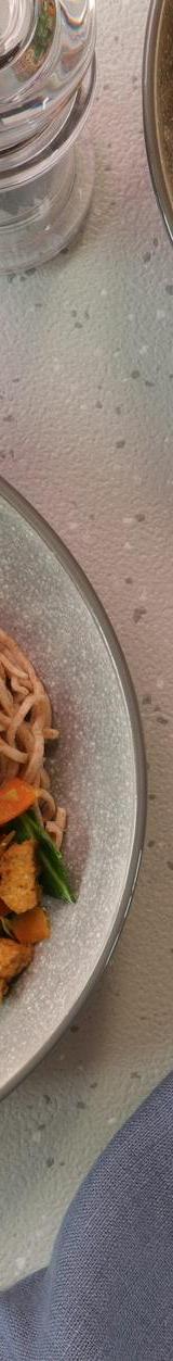 10-Min Sesame Ginger Soba Bowl