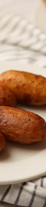 Sfenj (Moroccan Fried Dough)