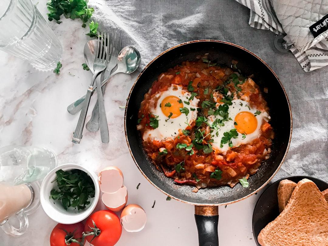 20-Min Shakshuka with Crispy Toast
