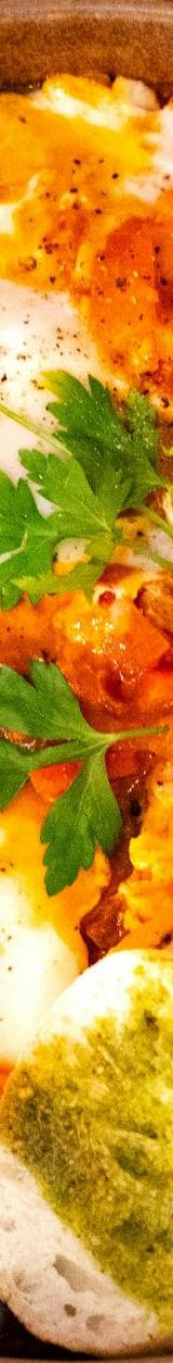 Shakshuka With Garlic Bread