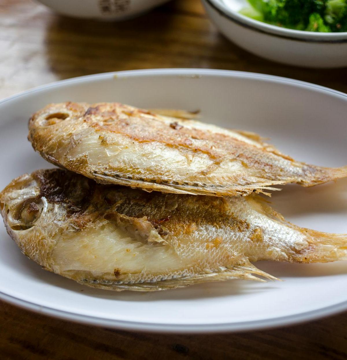 Shanghai Fried Yellow Croaker
