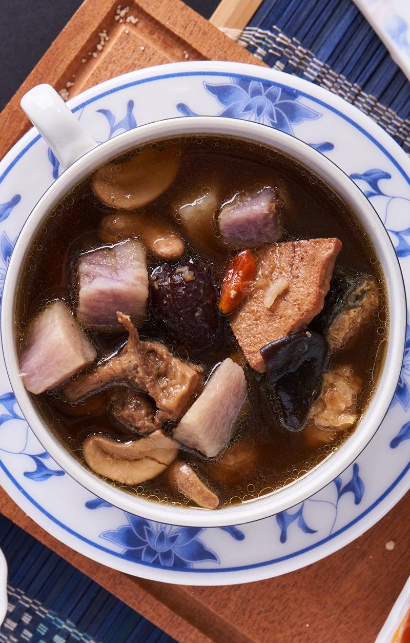 Shanghai Lion's Head Meatball Soup