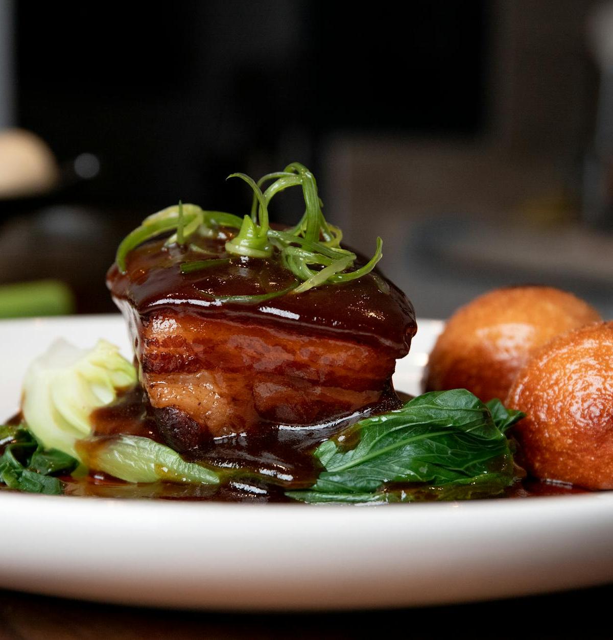Shanghai Red Braised Pork Trotters