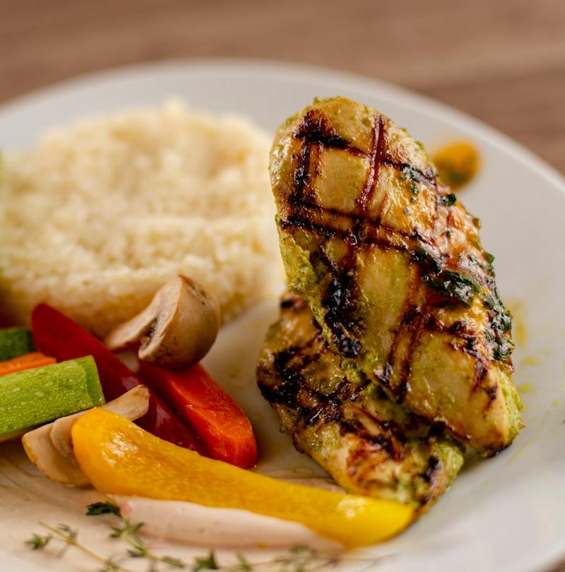 Sheet Pan Frango Grelhado