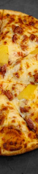 20-Min Sheet-Pan Hawaiian Pizza