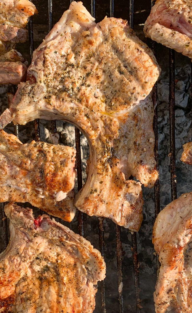 Sheet-Pan Xoriatiki Pork Chops
