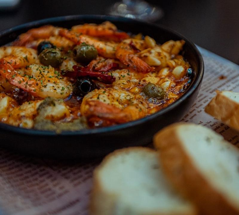 Shrimp Saganaki with Crispy Bread