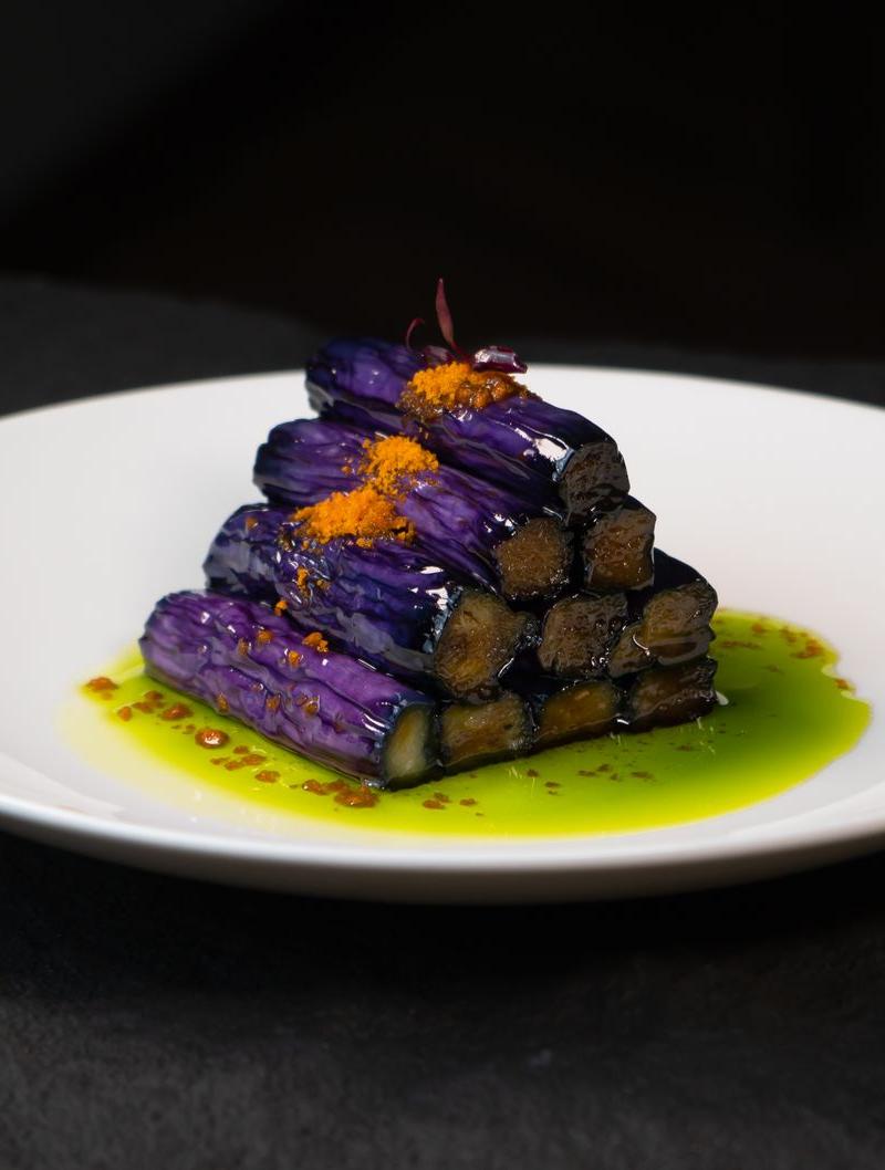 Silky Garlic Braised Eggplant