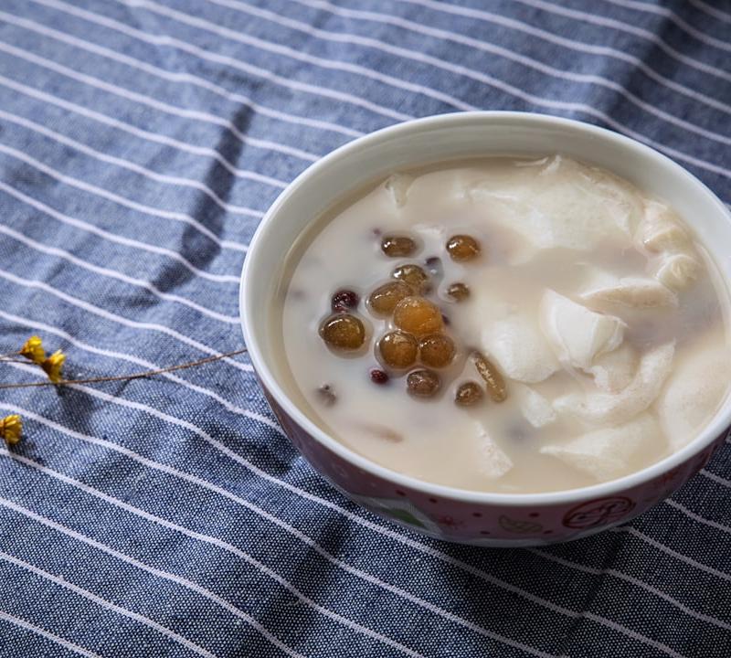 Silky Tofu Pudding with Tapioca & Syrup