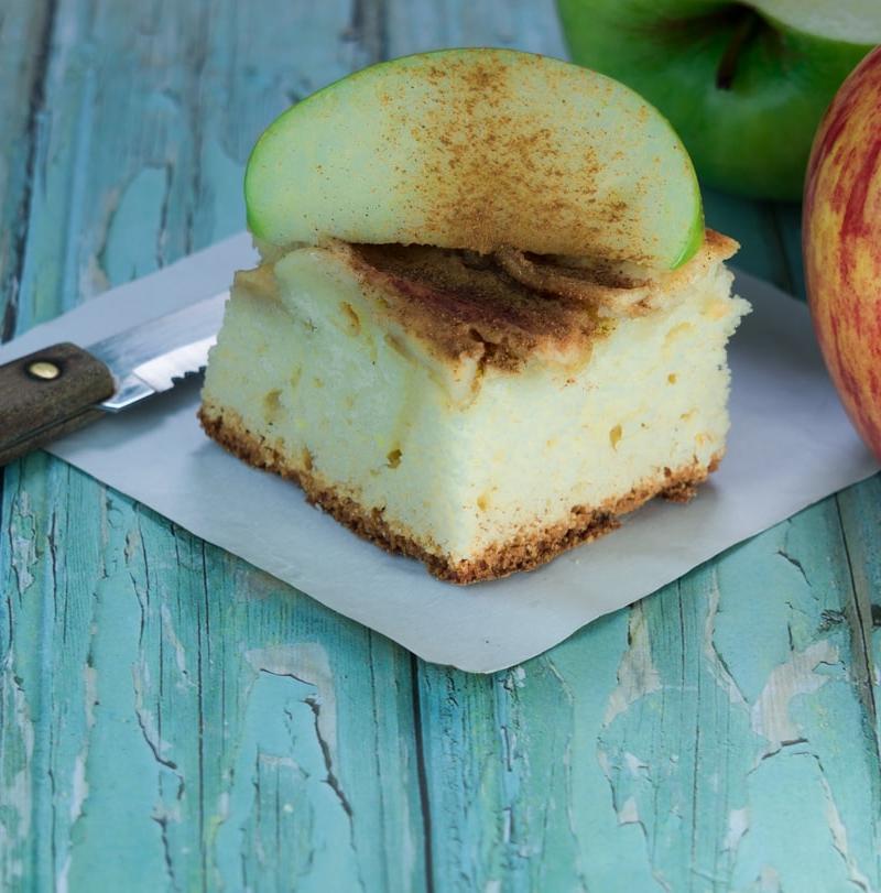 Skillet Apple Cake