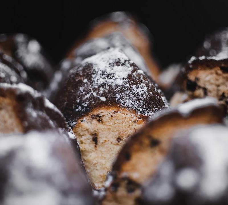 20-Minute Skillet Kugelhopf Cake