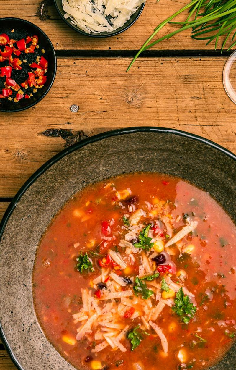 Smoky Chipotle Chicken Chili