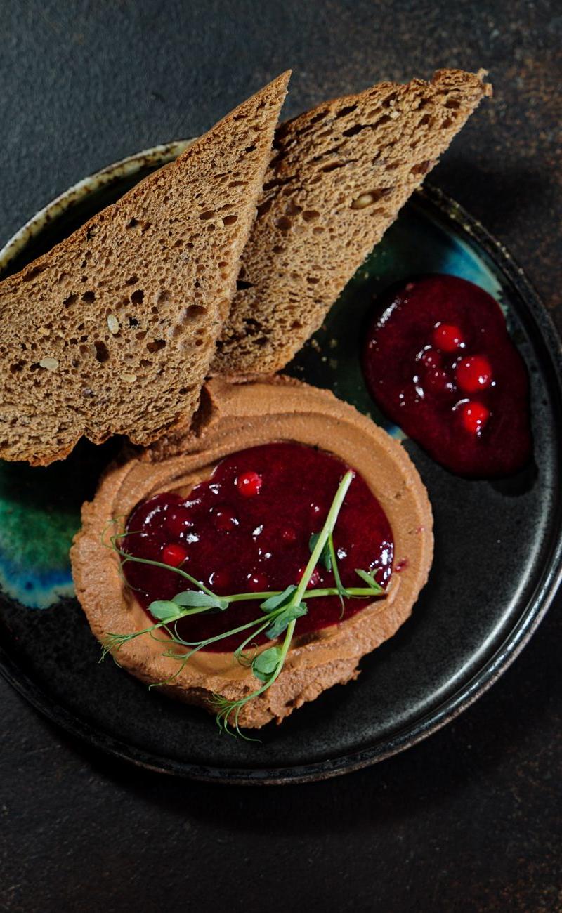 Smørrebrød med Leverpostej
