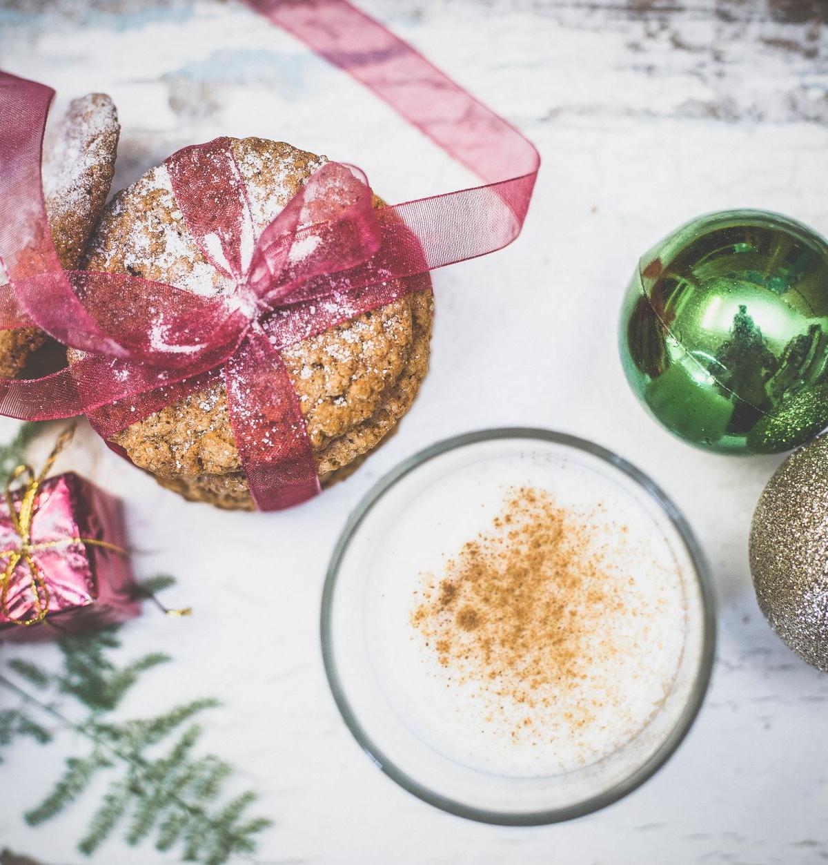 25-Min Snickerdoodle Bites & Eggnog
