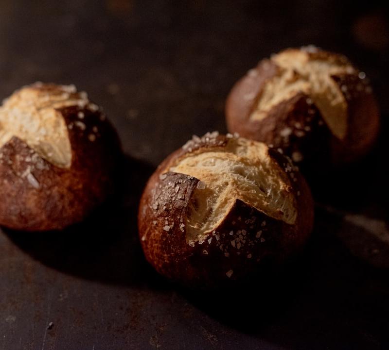 Soft Pretzel Bites with Cheese & Mustard