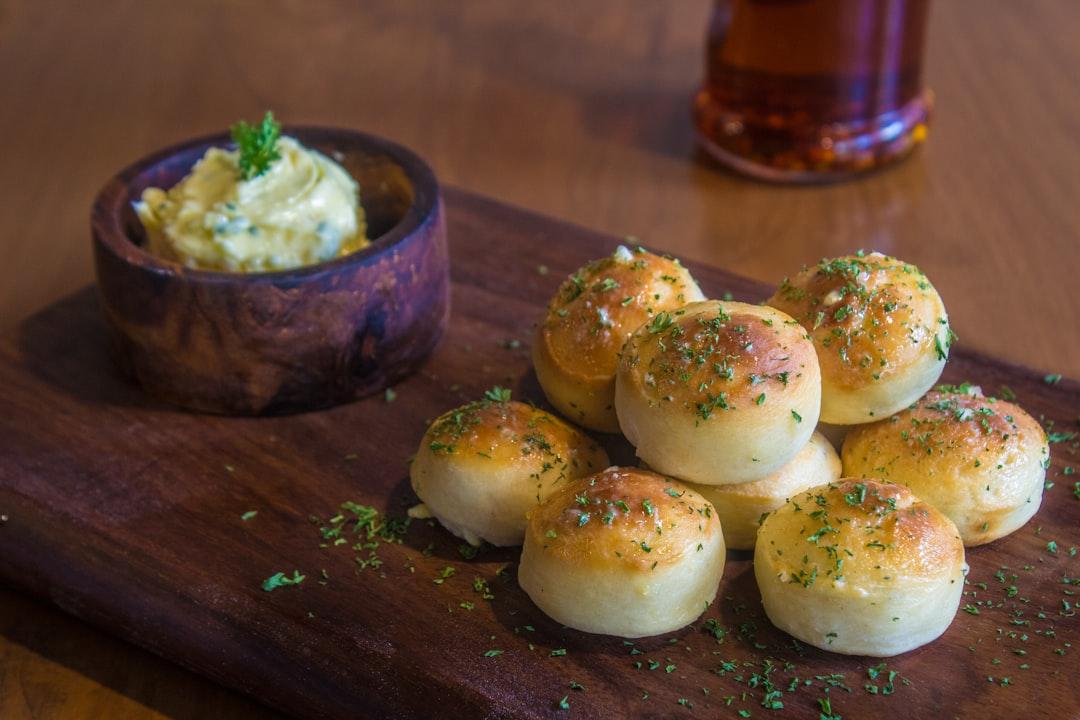 Soft Pretzel Bites with Cheese Sauce