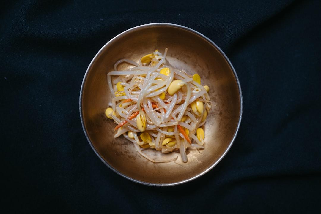 Som Tam Khao Pod