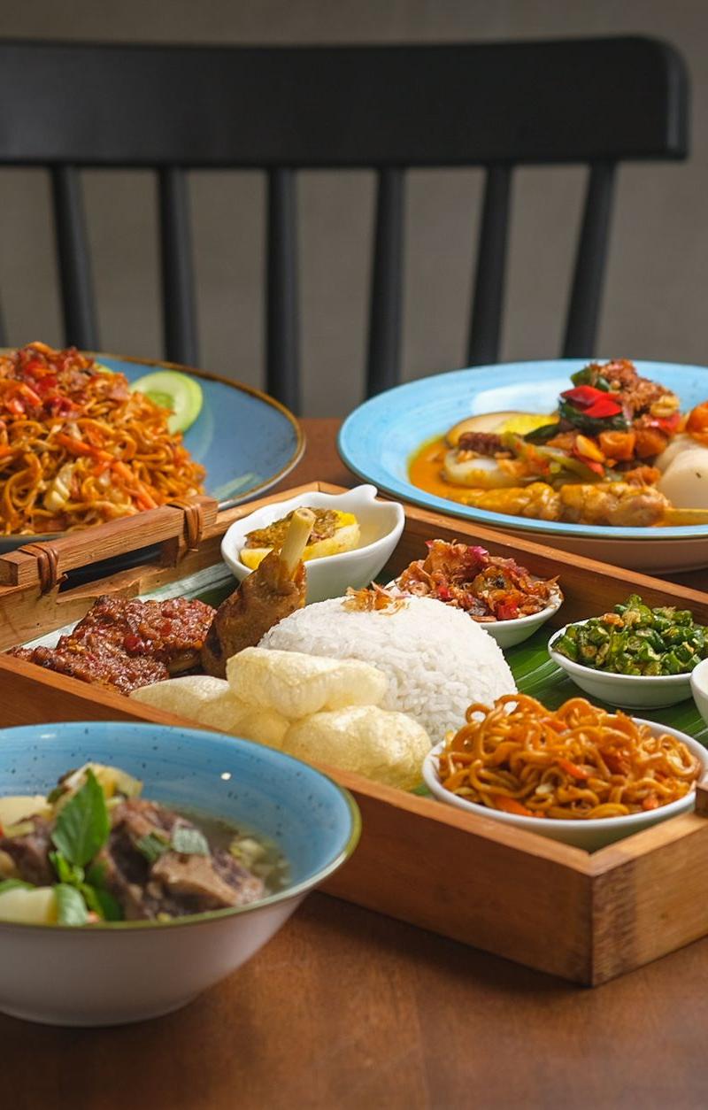 25-Min Soto Betawi — Beef Coconut Soup