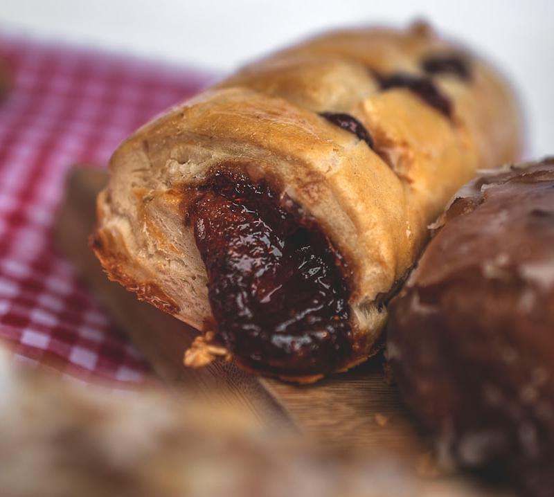 25-Min Sour Cherry Strudel