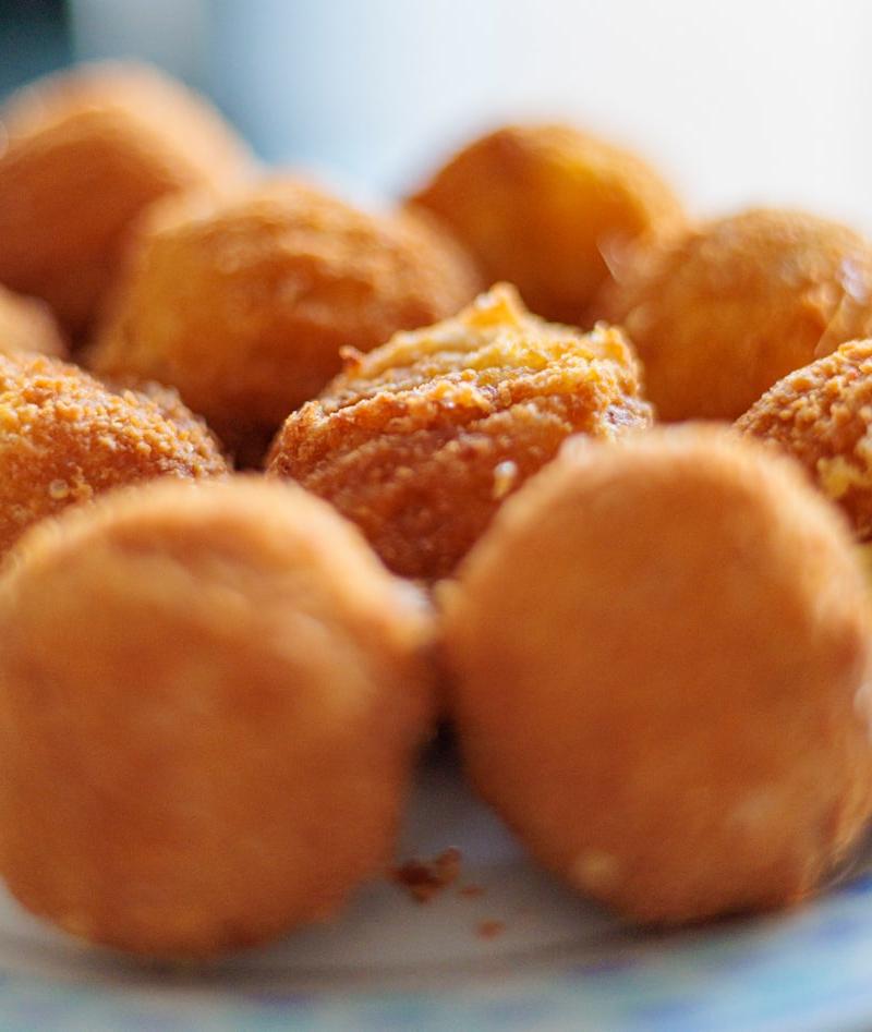Southern Cornmeal Hush Puppies