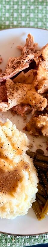 Southern Turkey Neck & Gravy