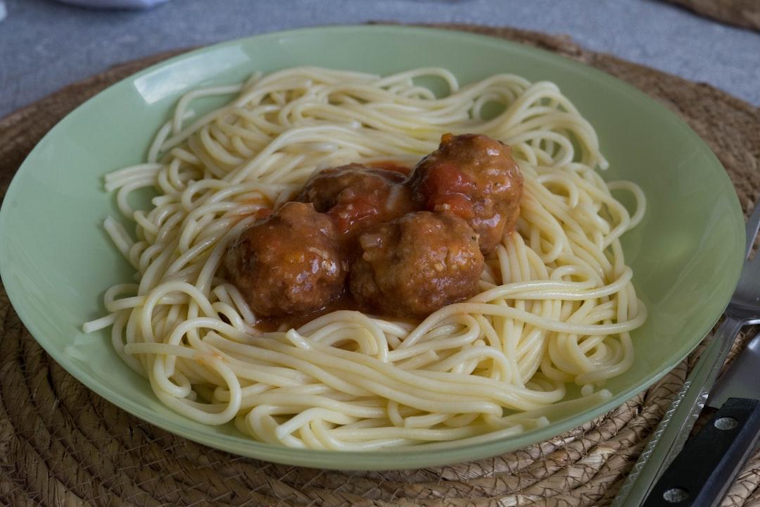 25-Min Soutzoukakia & Spaghetti
