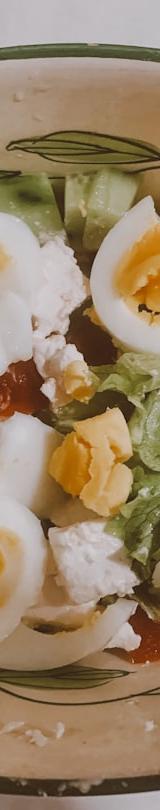 Spanish Salad with Tuna & Egg