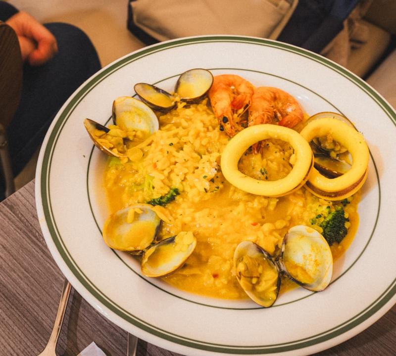 Spanish Seafood Fideuà