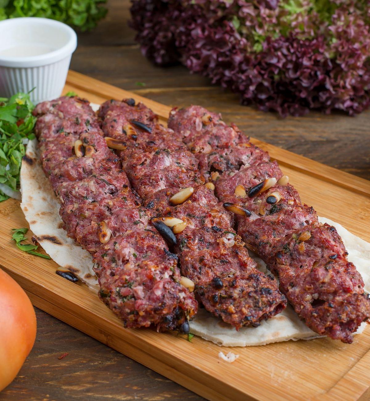 Spiced Beef Kofta with Garlic Sauce & Flatbread