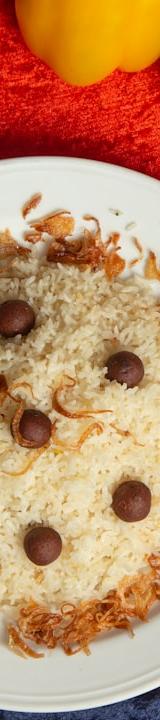 25-Min Spiced Chicken Kabsa with Peppers