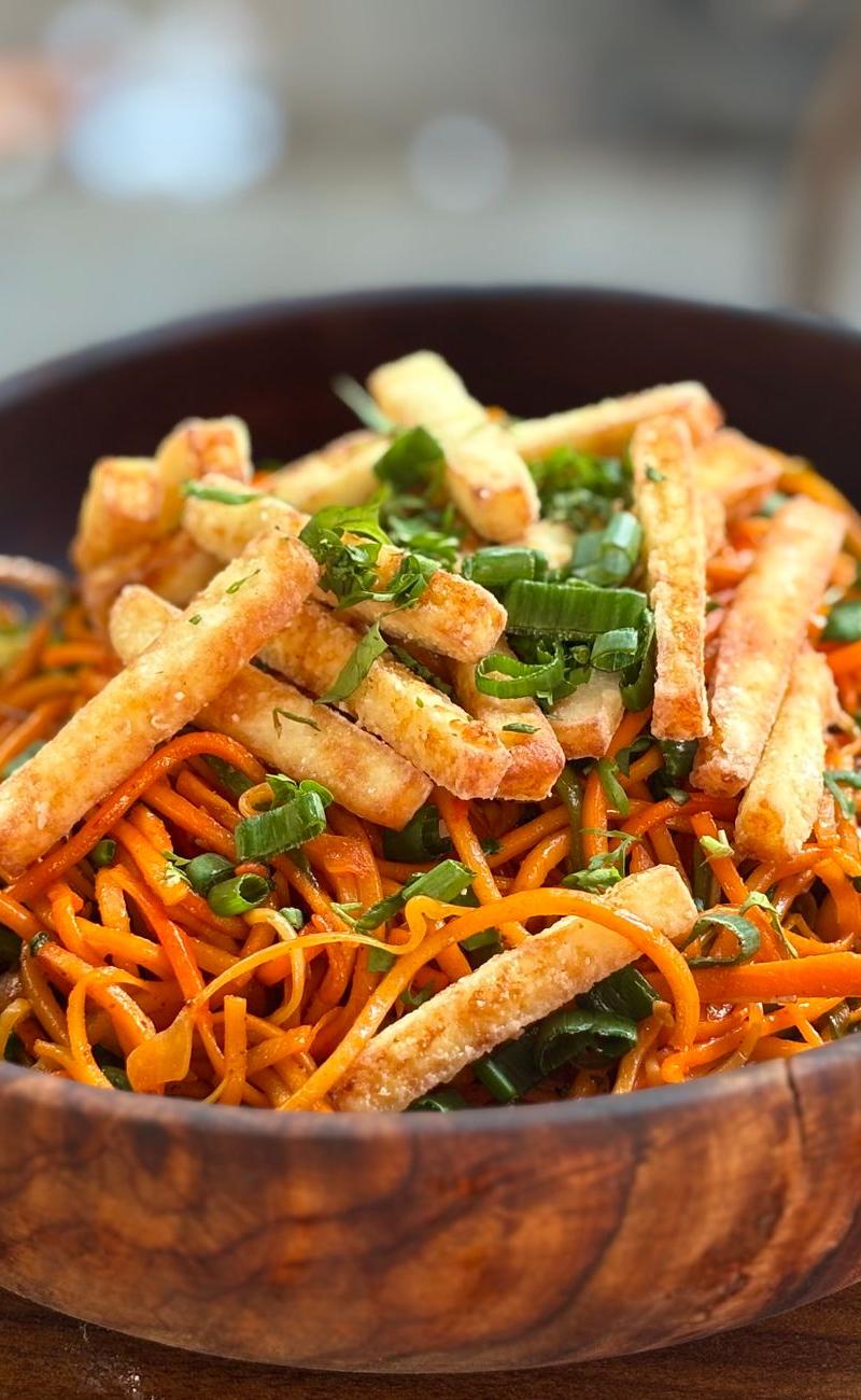 20-Min Spicy Chicken Mee Goreng