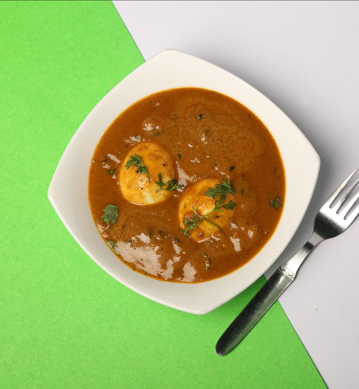 25-Min Spicy Egg Curry
