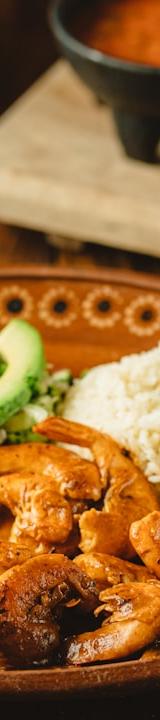 Spicy Garlic Shrimp with Rice & Avocado