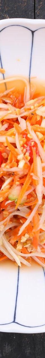 Spicy Green Papaya Salad