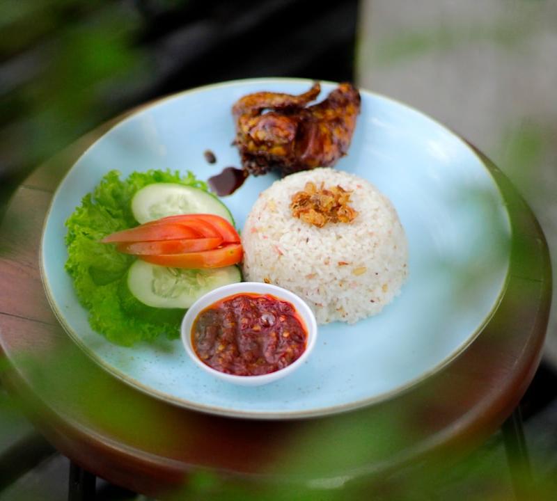 20-Min Spicy Grilled Chicken with Sambal & Rice