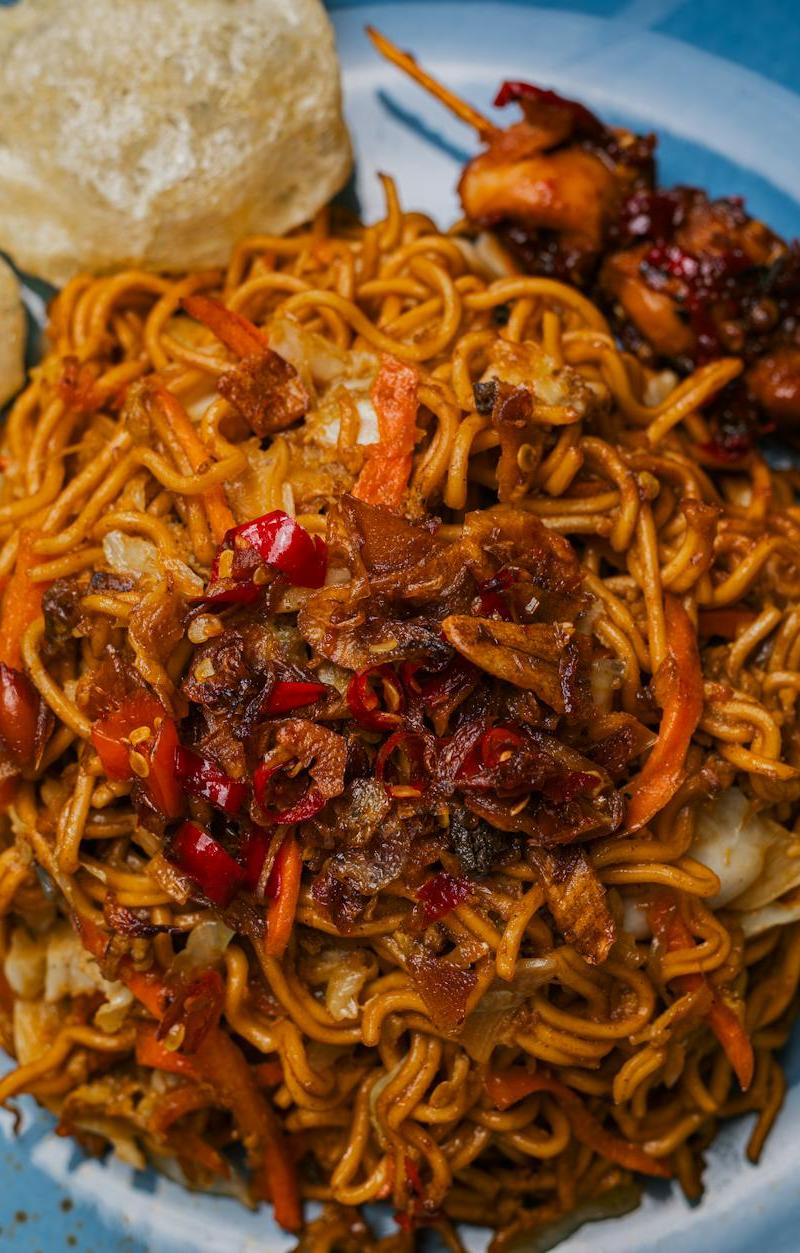 Spicy Mee Goreng with Crispy Chicken & Satay