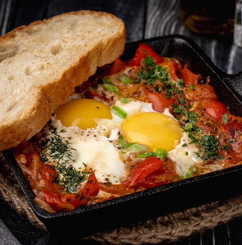 Strapatsada (Greek Scrambled Eggs with Tomatoes)