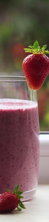 5-Minute Strawberry Banana Smoothie