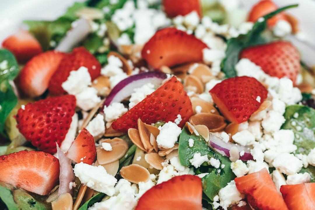 Strawberry Spinach Salad with Poppyseed Dressing
