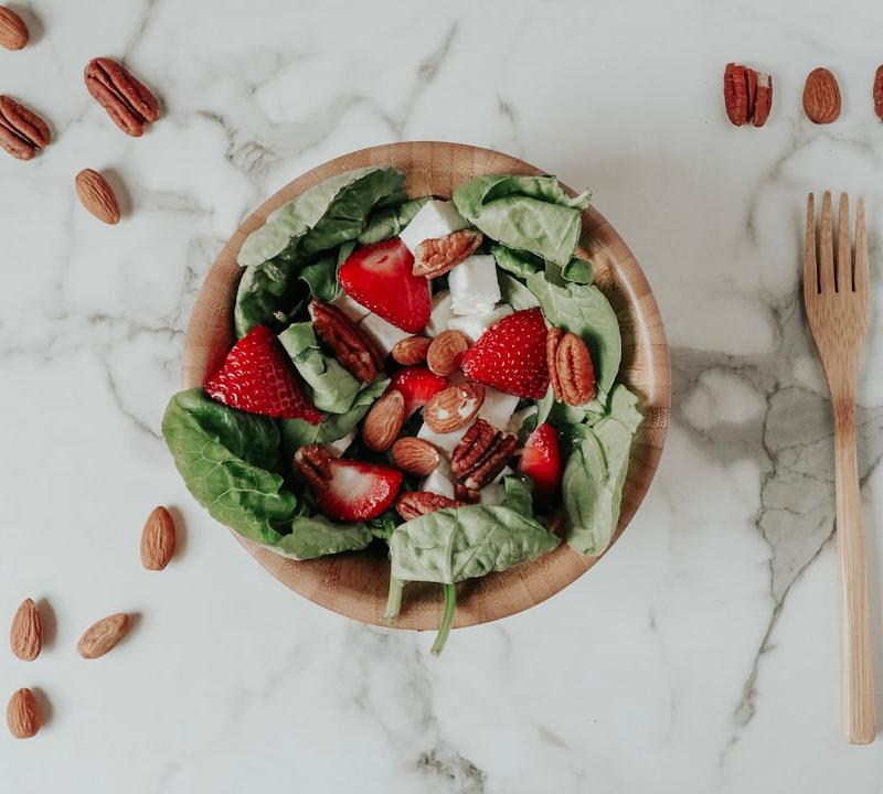 Strawberry Spinach Salad