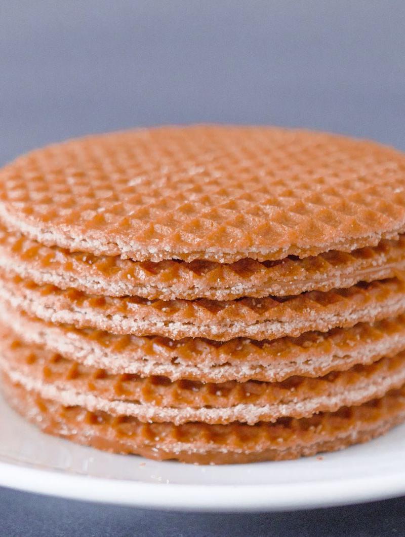 Stroopwafel — Caramel Syrup Waffles